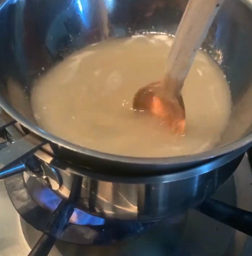Board butter, wood conditioner. Cutting board polish